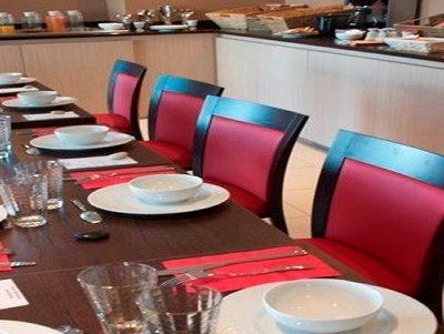Residhome Toulouse Occitania Restaurant photo