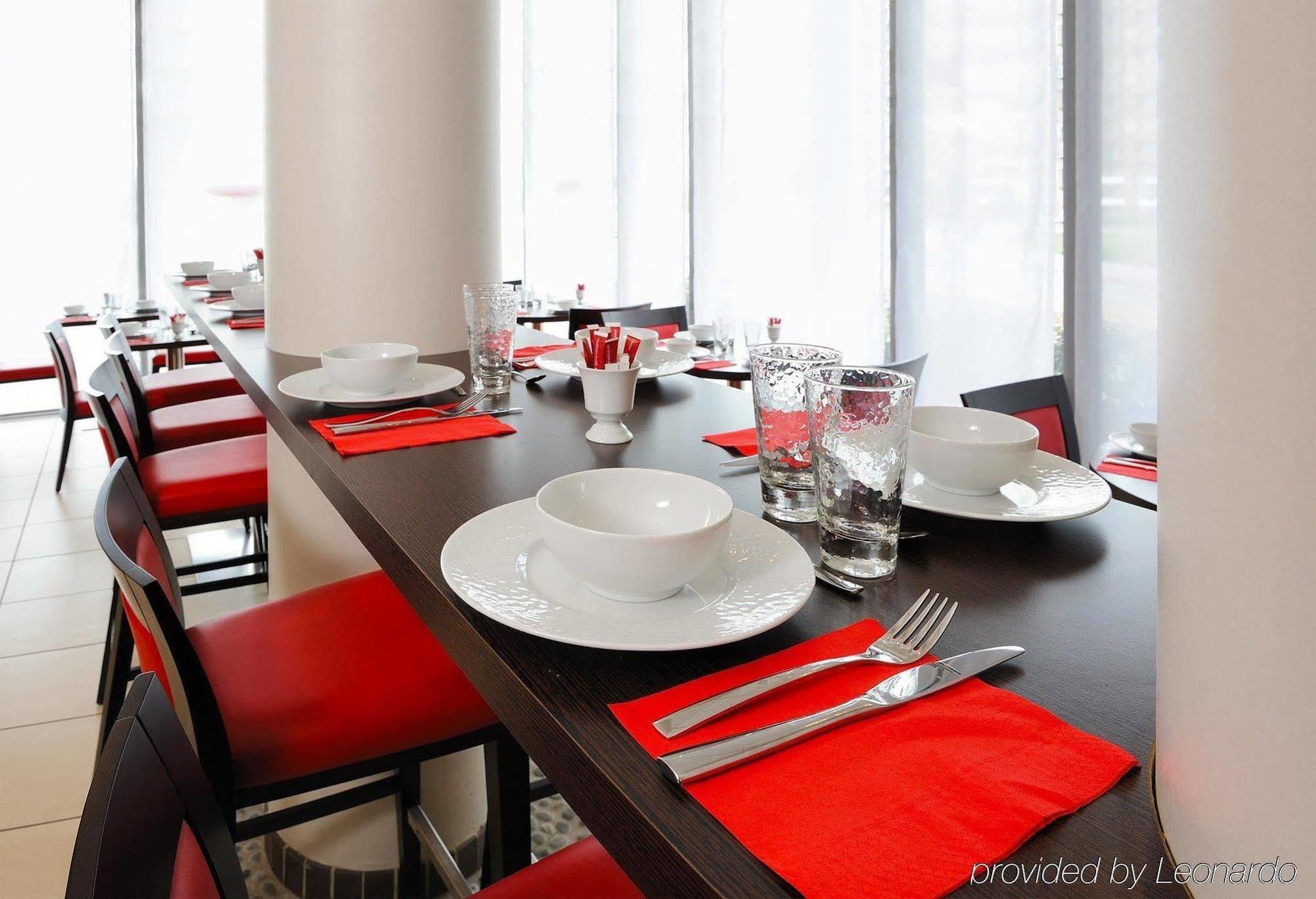 Residhome Toulouse Occitania Restaurant photo